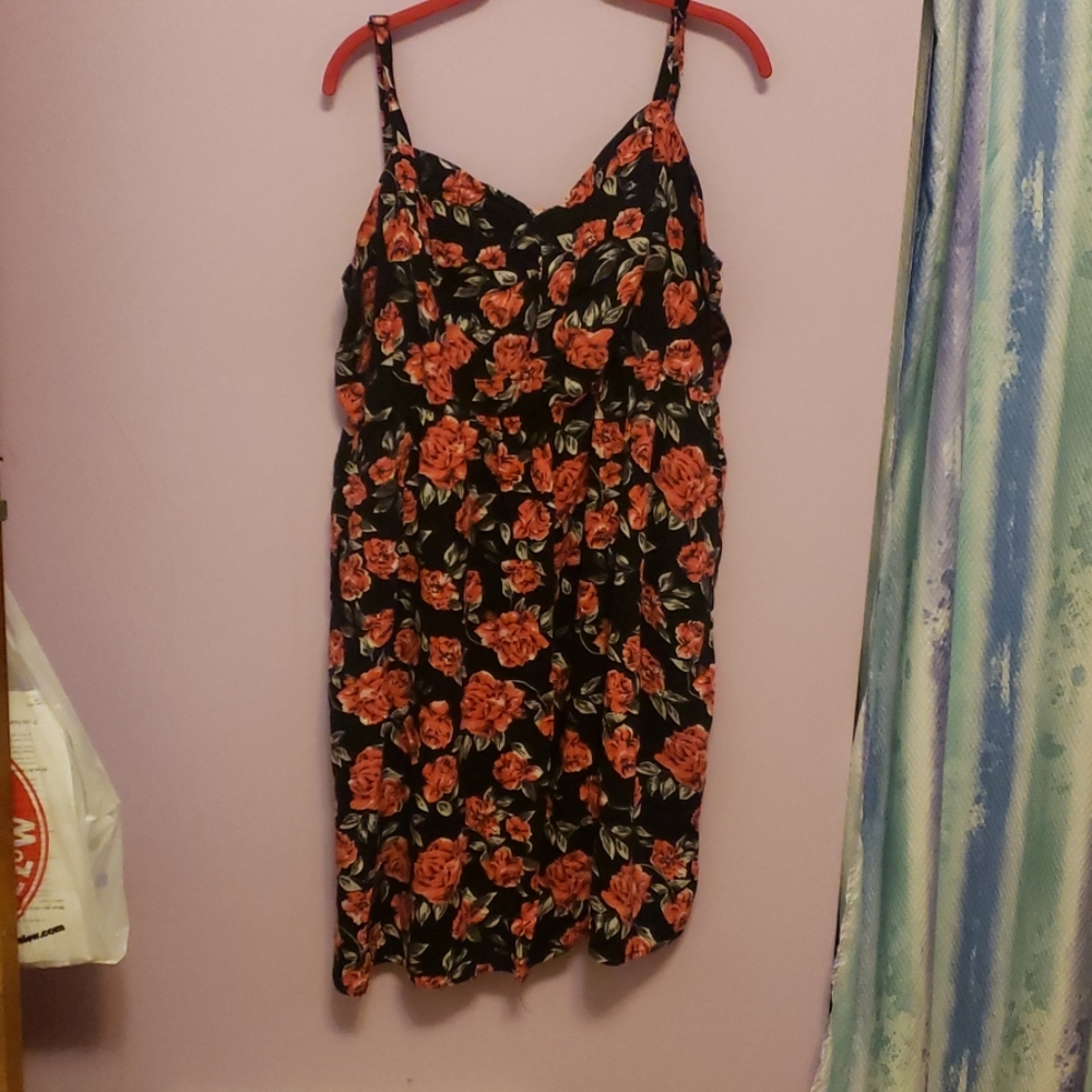 Torrid floral dress size 4